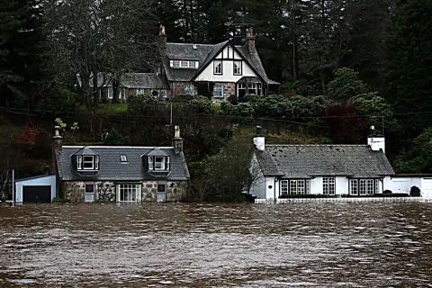 Flooded houses in Aboyne, Aberdeenshire. Photo Credit: Anke Addy Flooded houses in Aboyne, Aberdeenshire. Photo Credit: Anke Addy